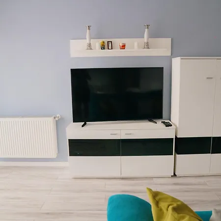 North Apartment *